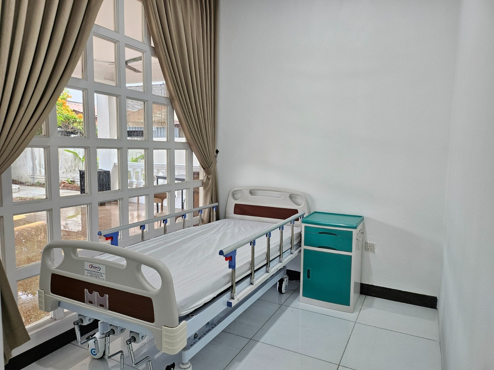 Avenue Medihome Villa Jalan Logan George Town Penang nursing home facility