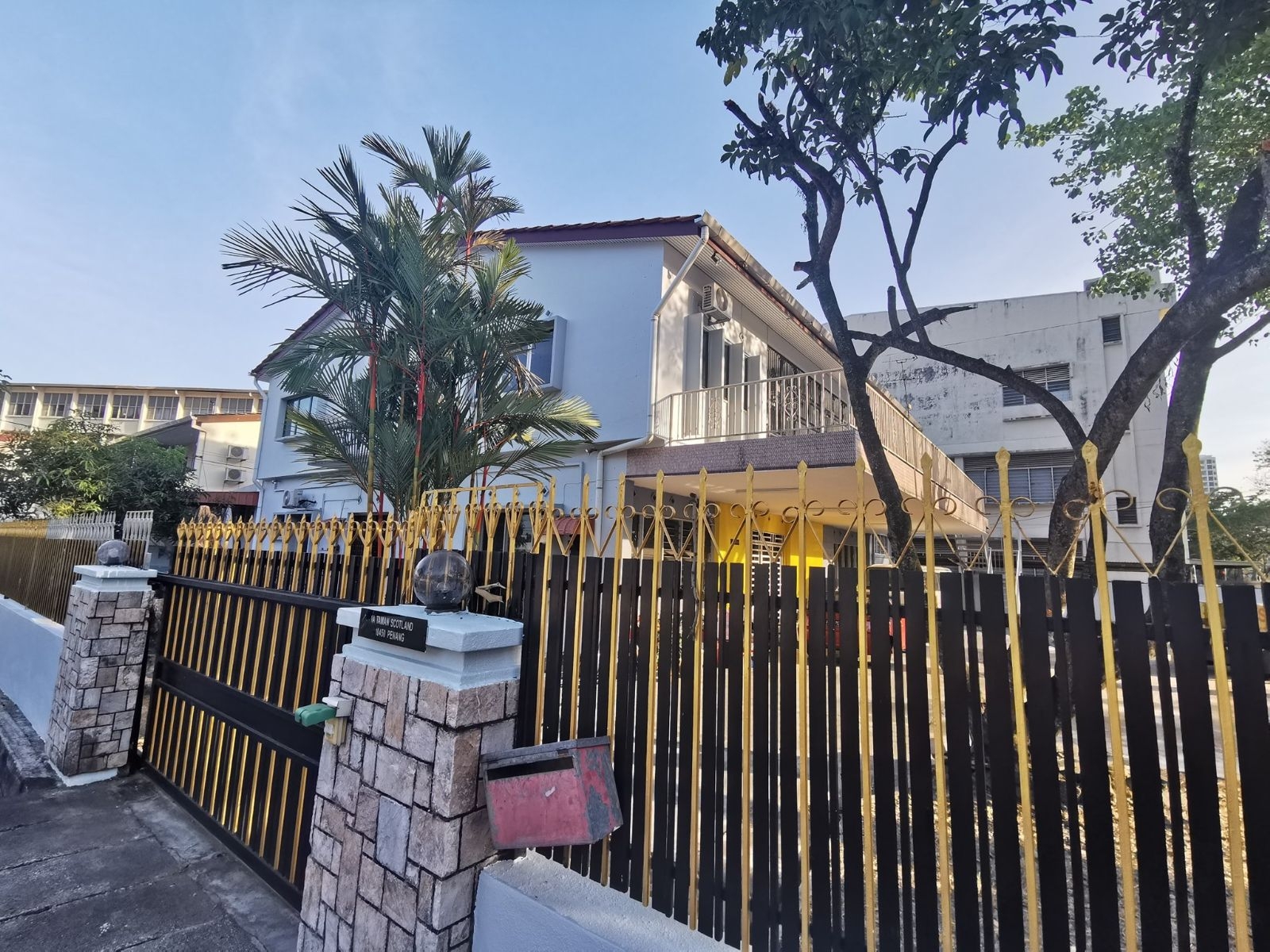Avenue Medi Care Taman Scotland George Town Penang nursing facility