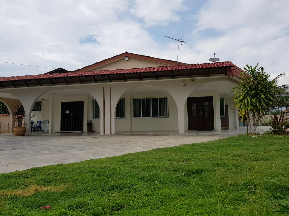 Blissful Care Centre Gunung Rapat exterior