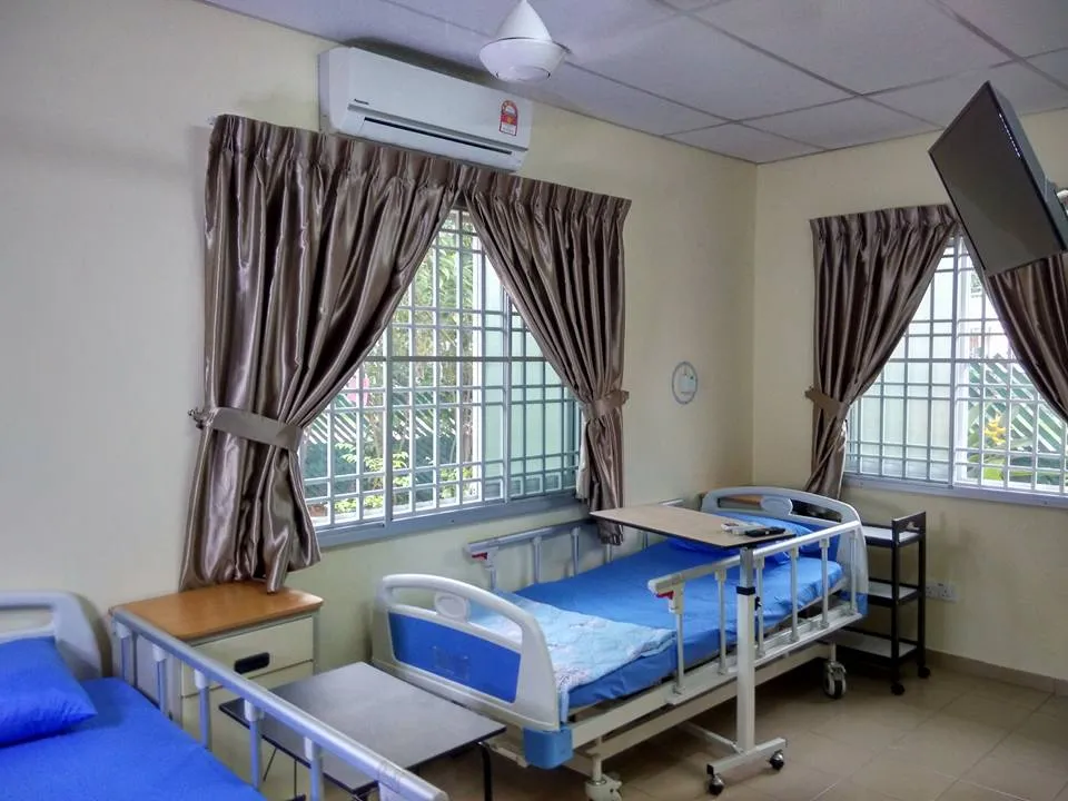 Patient room at Rebina Sunrise Nursing Home Johor Bahru