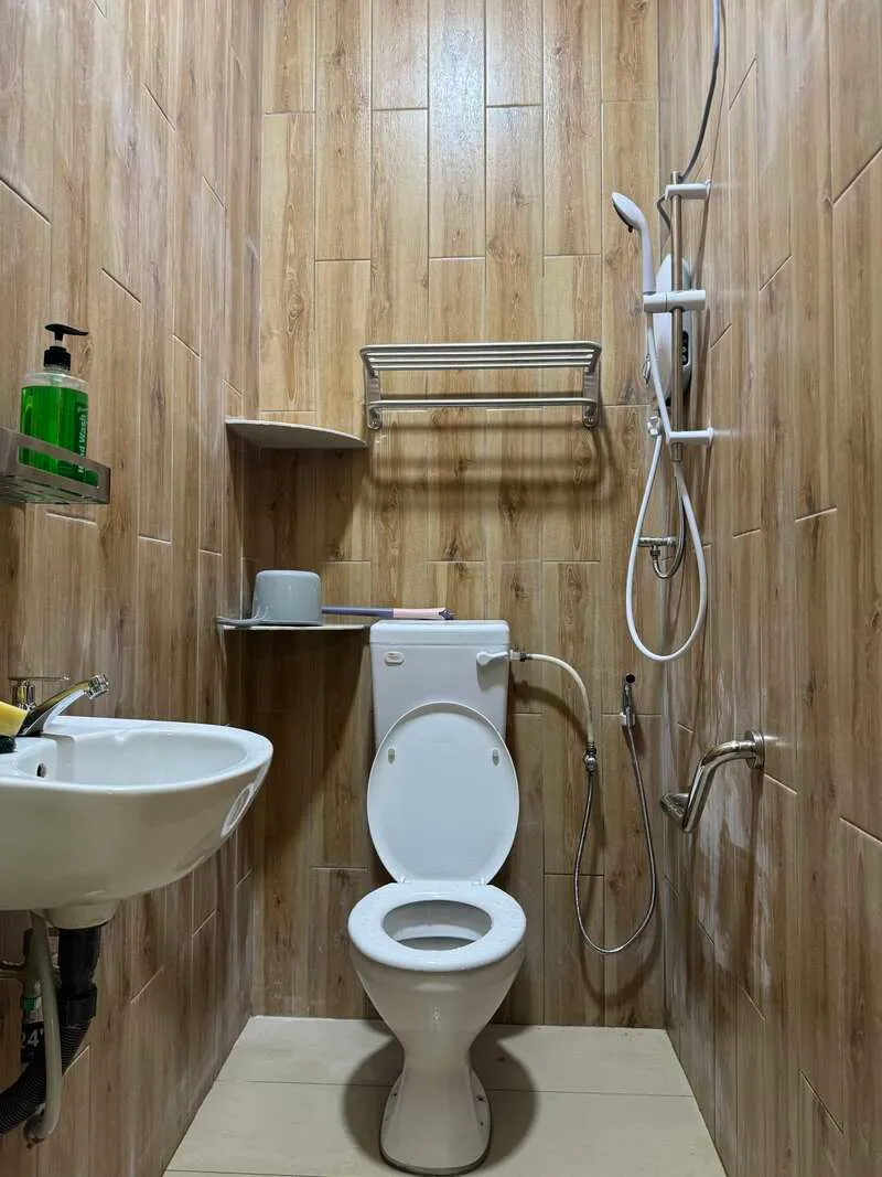 EHA Parkview accessible bathroom