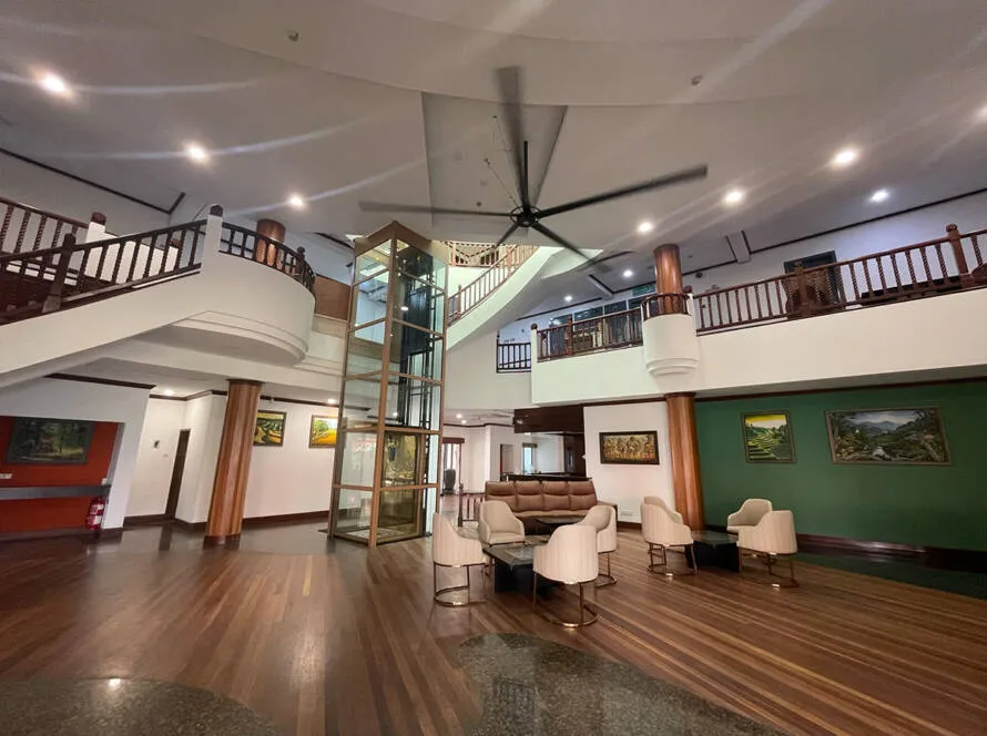 Sukha Senior Resort PJ lounge area