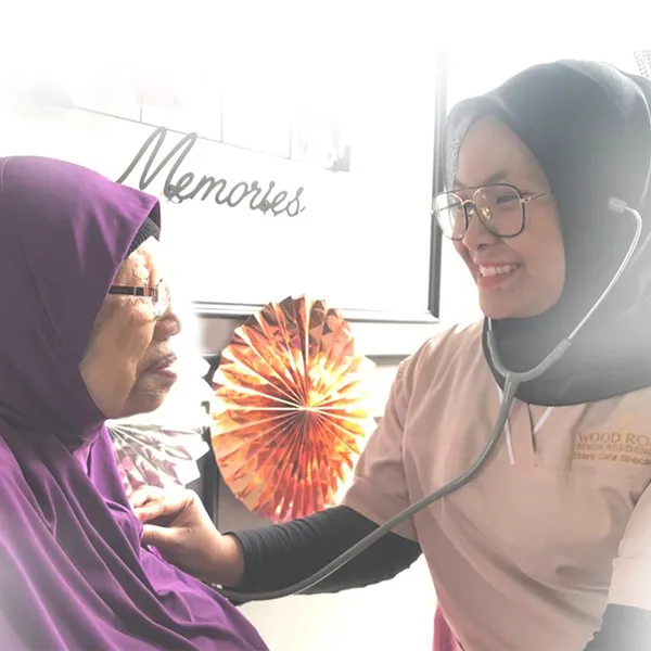 Residential care at Woodrose Senior Residences